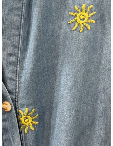 Camisa denim sin mangas con bordado de soles