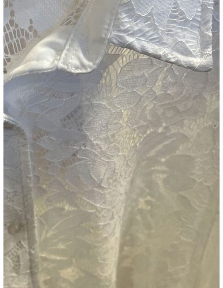 Camisa elástica de encaje floral 