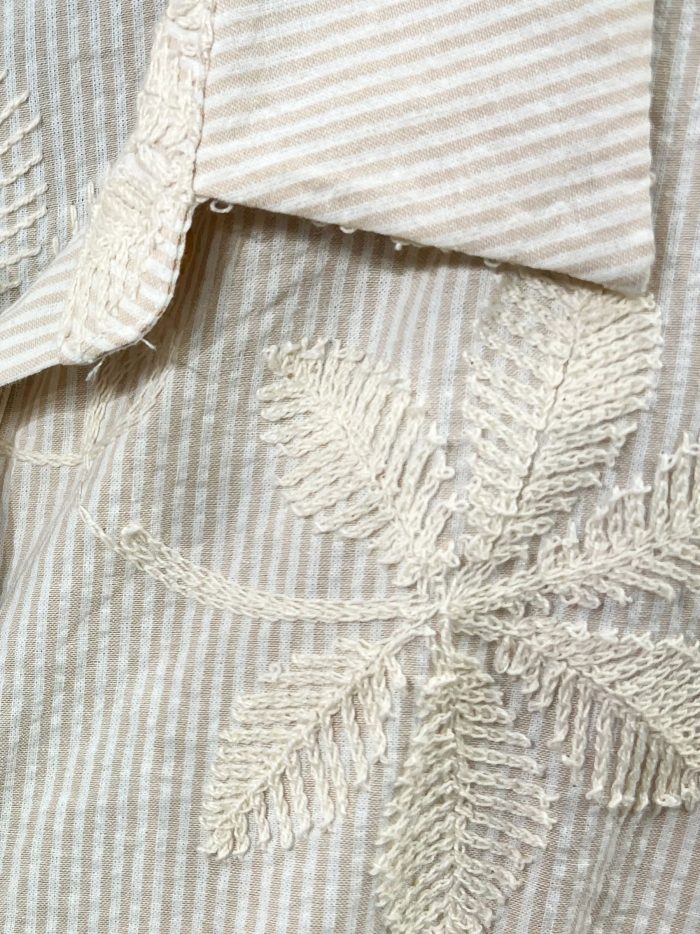 Vestido camisero rayas bordado hojas con cinturón