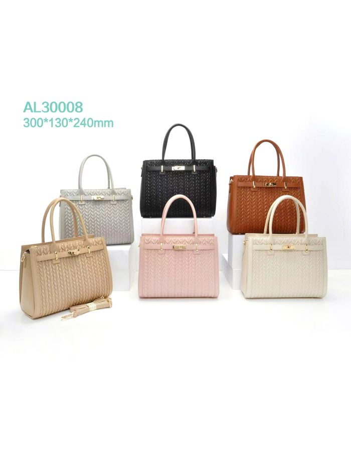 Bolso tote grande acolchado con cierre metálico