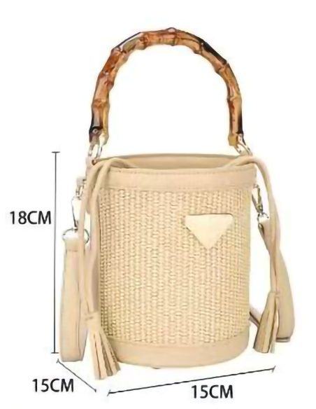 Bolso cubo de rafia con asa de efecto bambú