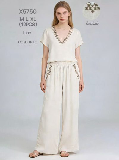 Conjunto efecto lino bordado: blusa con escote pico y pantalón 2