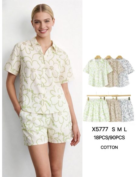 Conjunto de algodón estampado flores con detalle calado: camisa y short