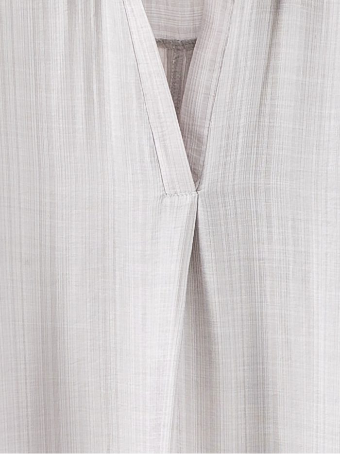 Abito camicia ampio con maniche corte