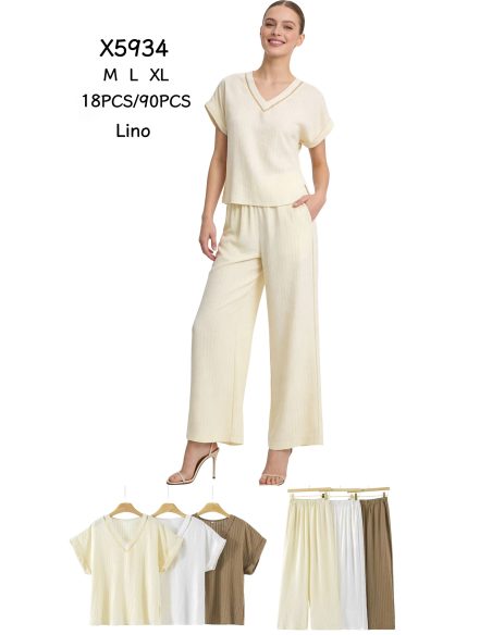 Conjunto com efeito linho: blusa com decote em V e calça