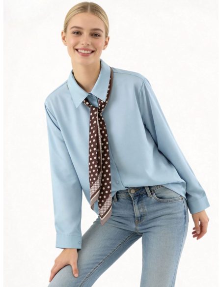 Camisa efecto seda con pañuelo