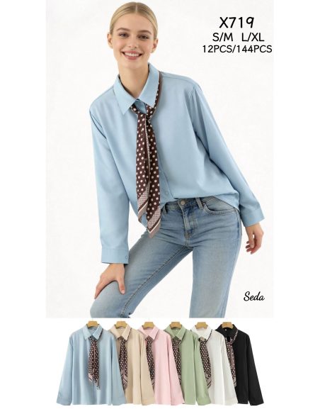 Camisa efecto seda con pañuelo