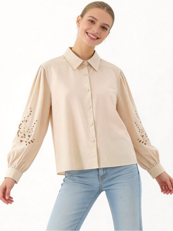 Camisa de algodón con manga abullonada calada