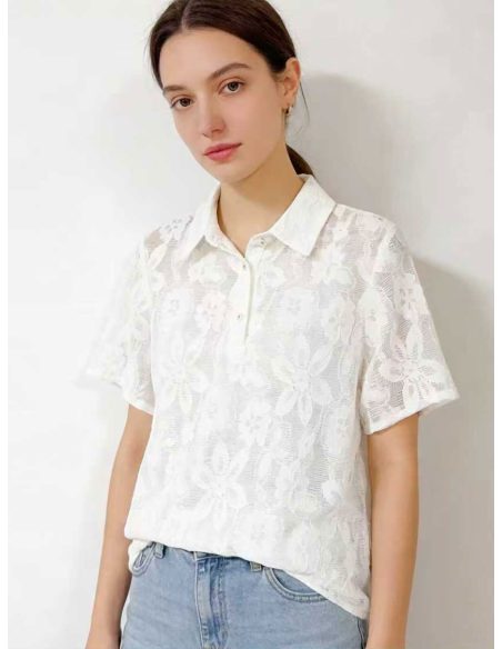 Camisa de encaje cuello polo