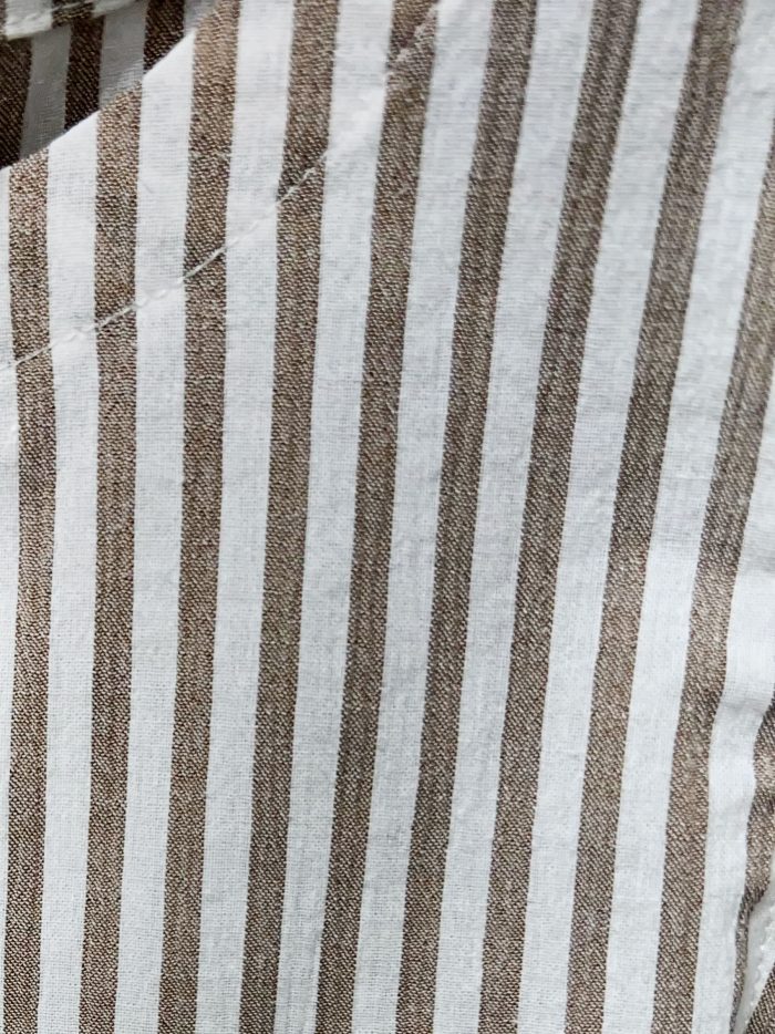 Conjunto de rayas: blusa y pantalón