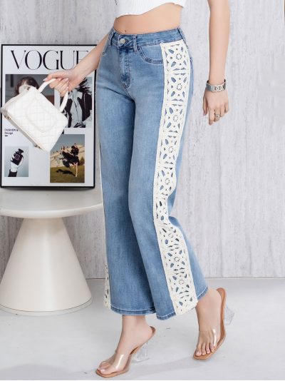 Jeans rectos con encaje lateral