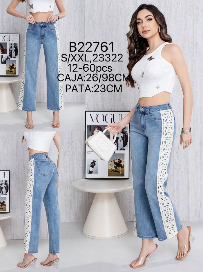 Jeans rectos con encaje lateral