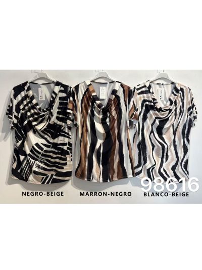 Blusa lycra con escote drapeado estampada 2