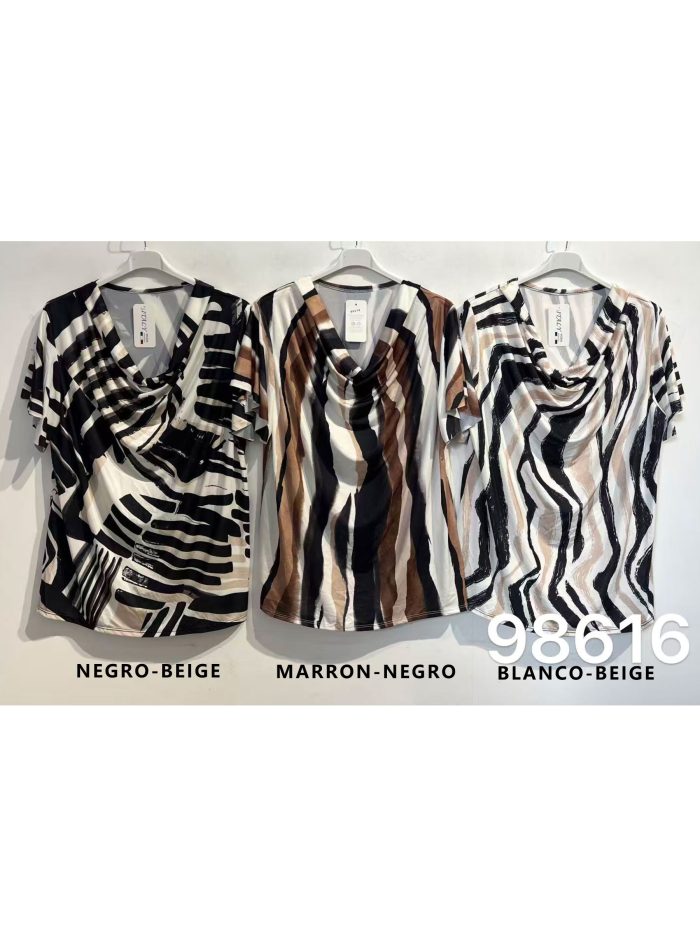 Blusa lycra con escote drapeado estampada