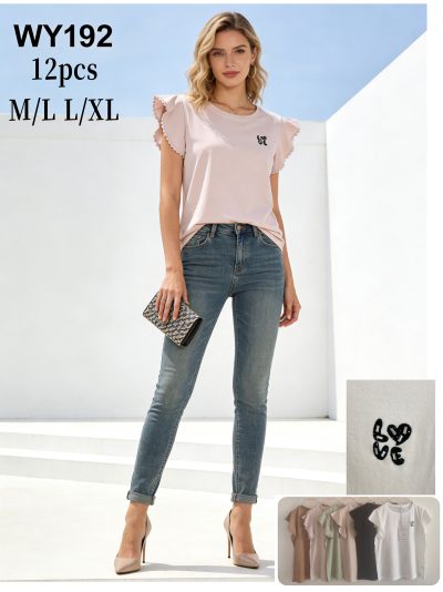 Camiseta mangas volante y bordado 'Love' 2