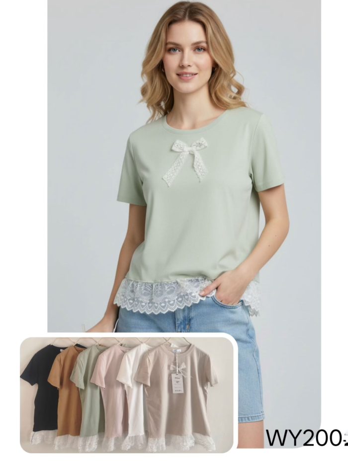 T-shirt à ourlet en dentelle et nœud