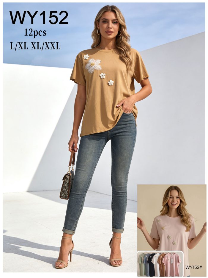 Camiseta amplia flores aplicadas