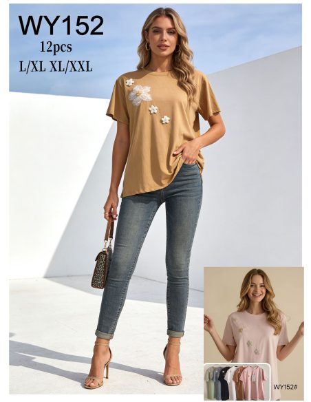 Camiseta amplia flores aplicadas