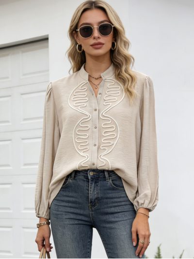 Camisa bordada ondulado