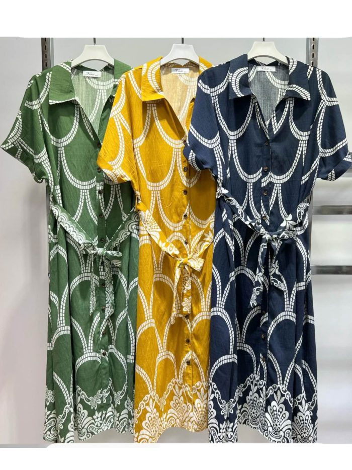 Vestido camisero midi estampado con cinturón