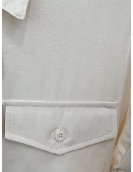 Camisa fluida de manga corta con bolsillos