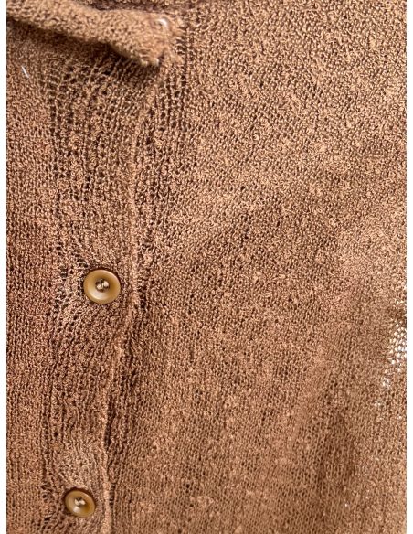 Haut en maille avec boutons au dos