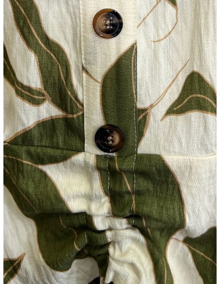 Conjunto de estampada hojas: top fruncido + falda midi 