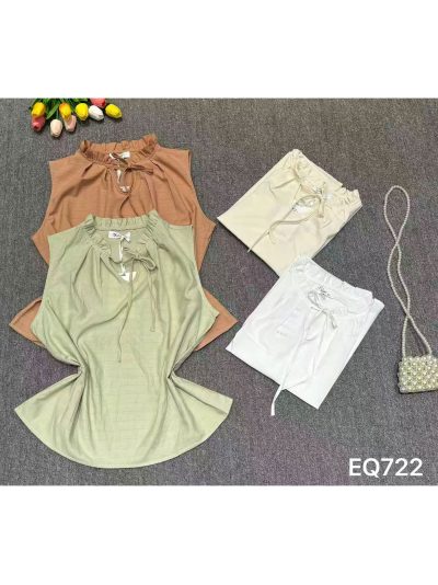 Ärmellose karierte Bluse mit Rüschenkragen 2