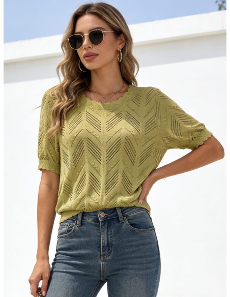 Durchbrochener Pullover mit geprägten kurzen Ärmeln