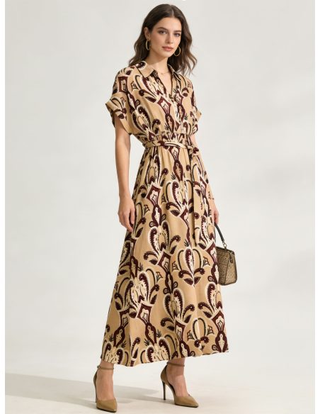 Vestido largo camisero estampado paisley con cinturón