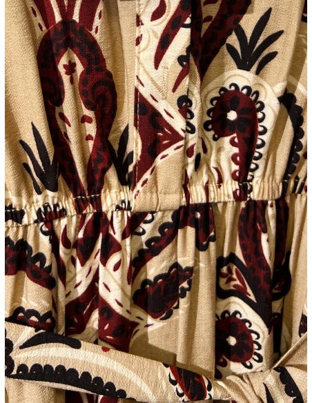 Vestido largo camisero estampado paisley con cinturón