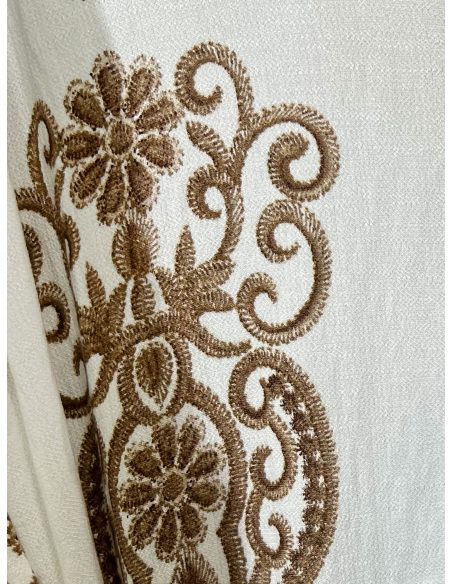 Abito lungo con stampa ornamentale e cintura