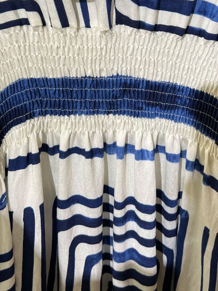 Robe longue imprimée à taille froncée