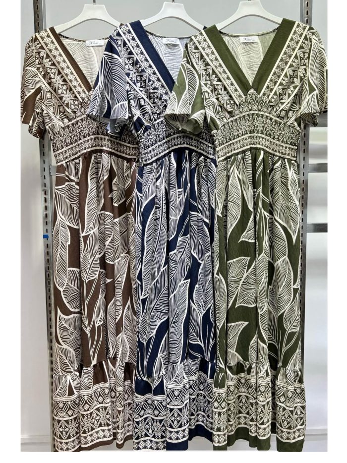 Vestido largo estampado de hojas con cintura fruncida