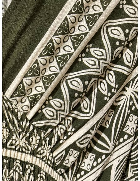 Vestido largo estampado de hojas con cintura fruncida