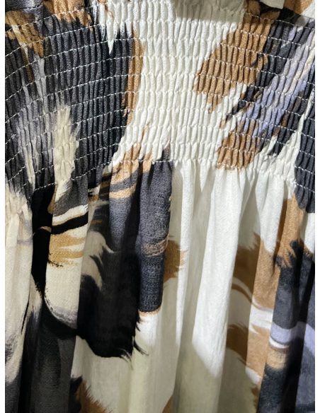 Abito lungo con stampa acquerello e vita arricciata