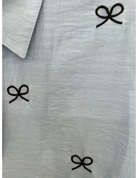 Conjunto bordados de lazos: camisa y short