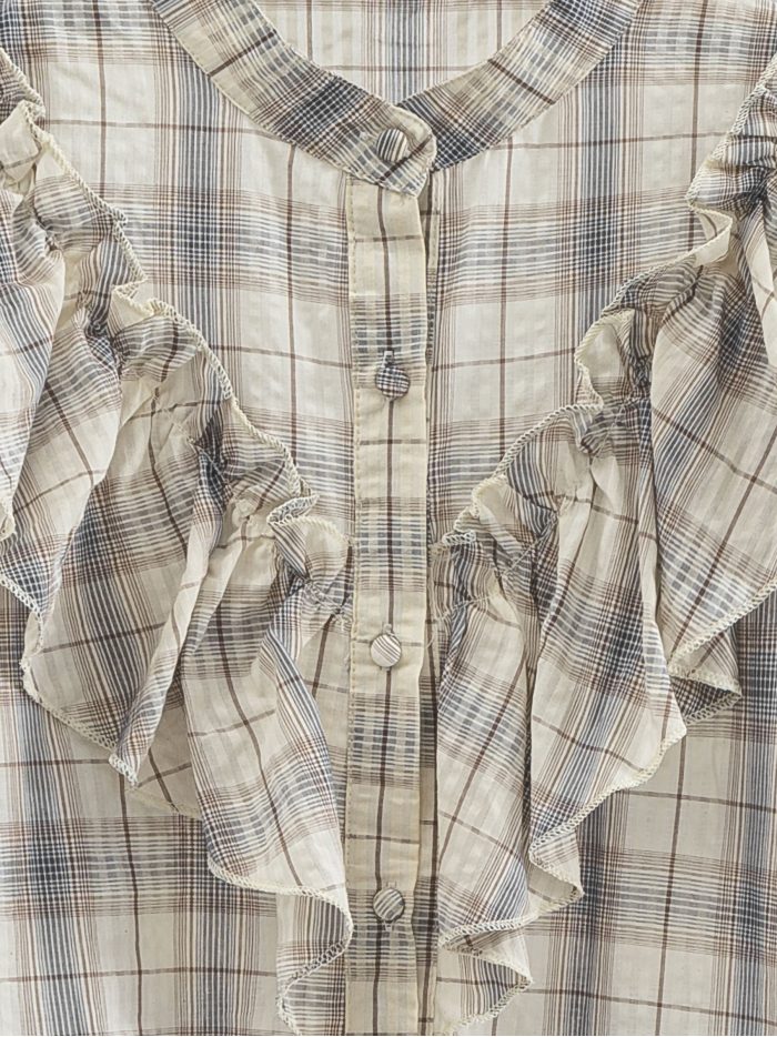 Chemisier à carreaux avec volants