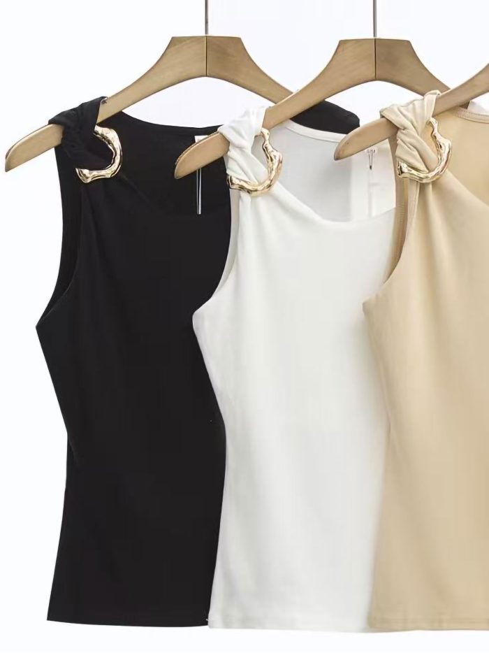 Top con dettaglio a cerchio