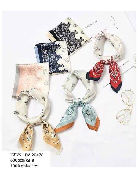 Zweifarbiger quadratischer Bandana-Schal in Seidenoptik