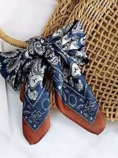 Pañuelo efecto seda cuadrado paisley estilo bandana