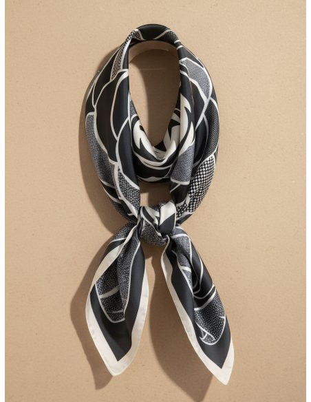 Pañuelo efecto seda cuadrado rosa maxi