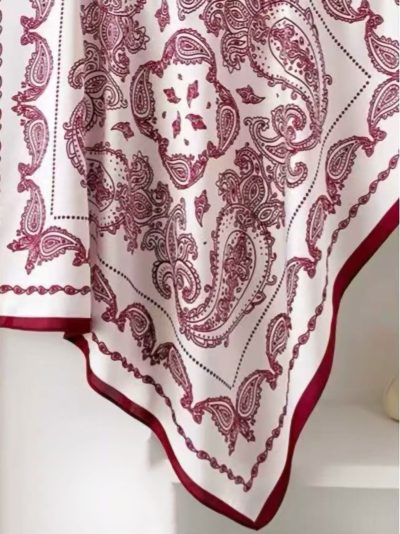 Pañuelo efecto seda cuadrado paisley clásico