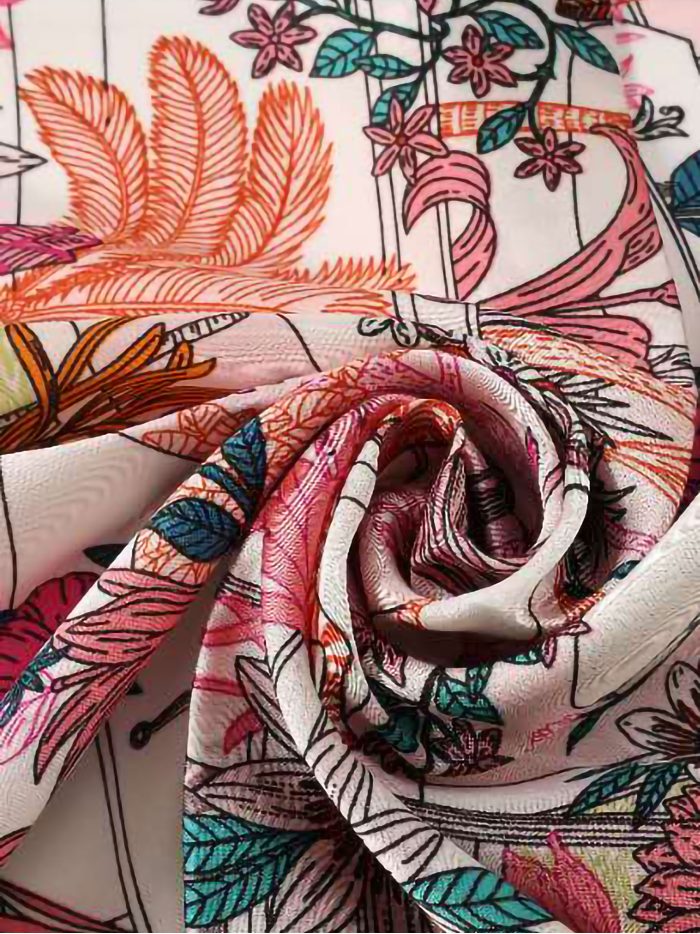 Pañuelo efecto seda cuadrado estampado safari exótico