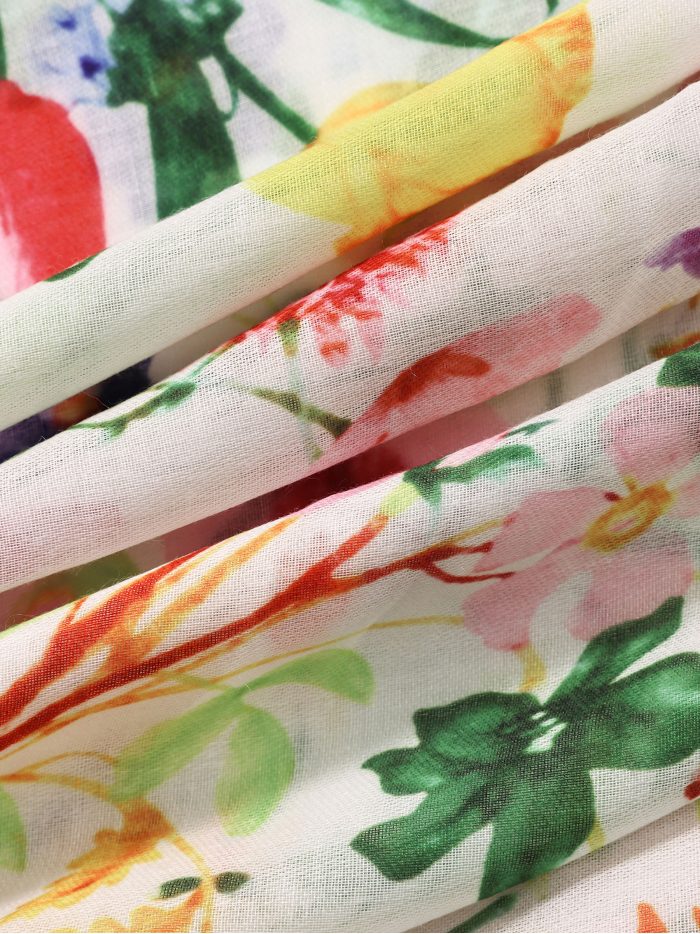 Sciarpa floreale primaverile