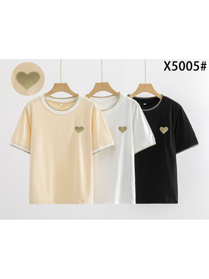 Baumwoll-T-Shirt mit gesticktem Herz