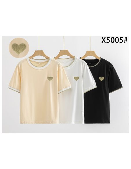 Baumwoll-T-Shirt mit gesticktem Herz