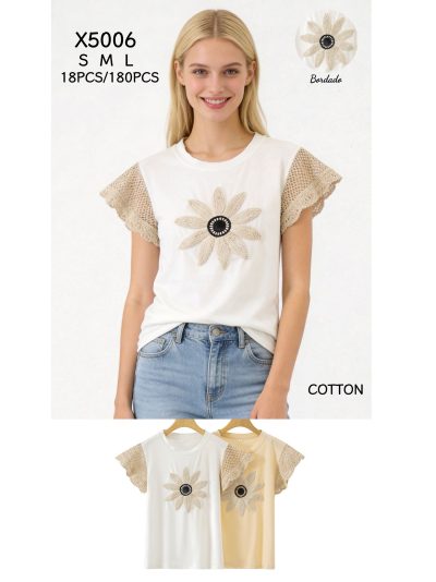 Camiseta con flor de crochet 2