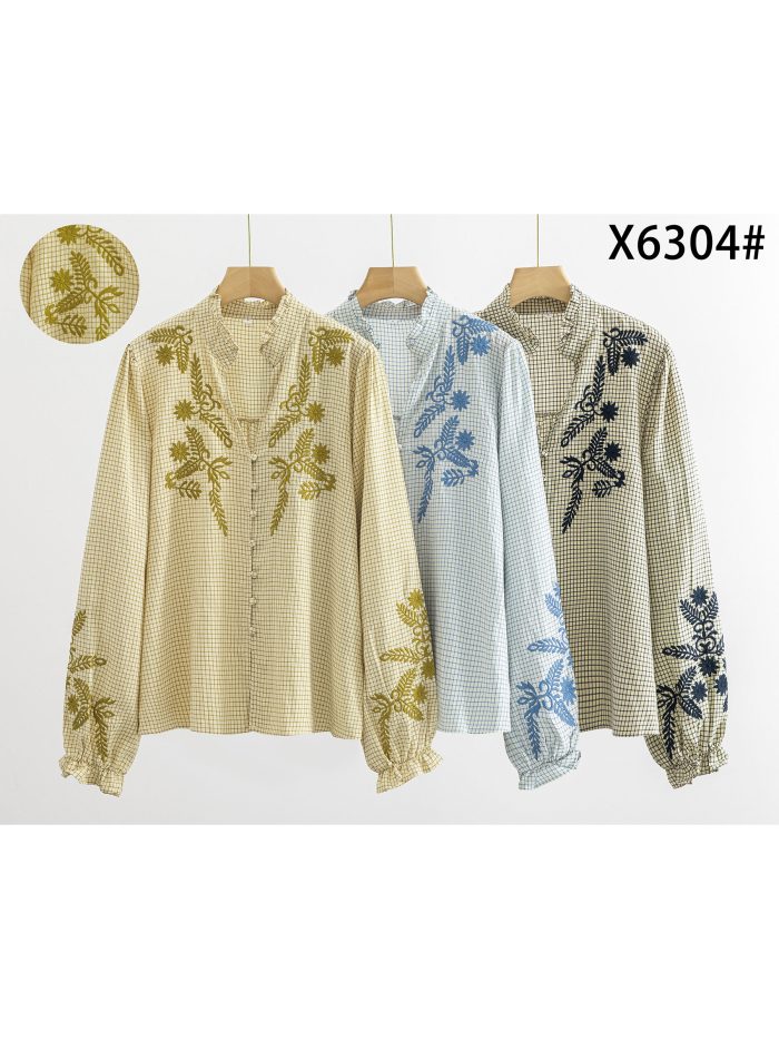 Vichy-Bluse mit botanischer Stickerei