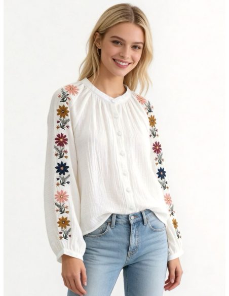 Blusa bordada de flores